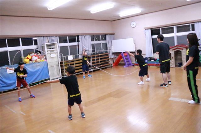 ダブルダッチ教室クローバーさんの練習の様子